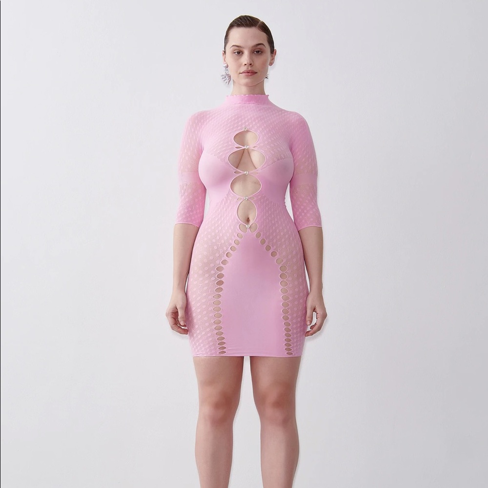 POSTER GIRL DRESS